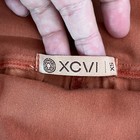 Foto 6 di 10