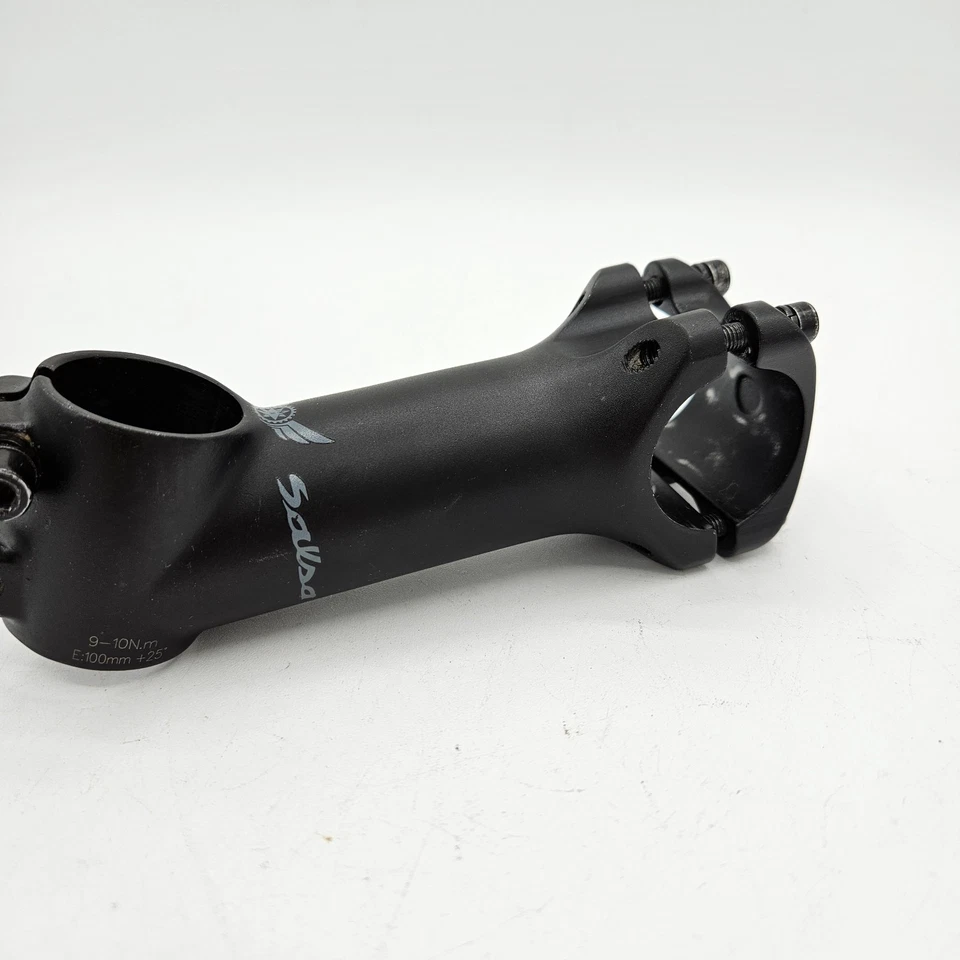 Vástago sin rosca de salsa + 25°, 100 mm de extensión, abrazadera de 31,8 mm, negro, dirección de 1-1/8" Foto 3 de 4