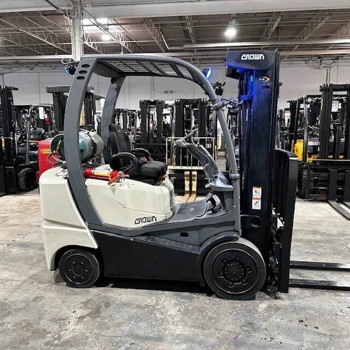 2018 Crown C5 1000-50 5000lb Used LP Gas Forklift Triple Mast Sideshift