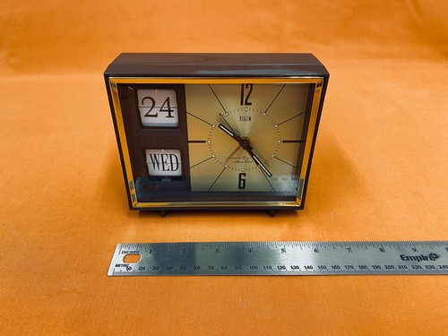 Elgin Automatic Day+Date Alarm Clock - Picture 8 of 11