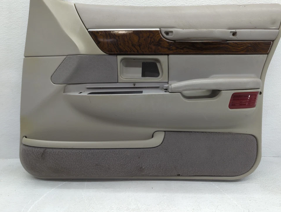 Mercury Grand Marquis 1999 pasajero delantero derecho interior panel puerta moldura AMNYM Foto 4 de 4