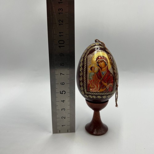 Icono de huevo cristiano de madera pintado a mano de colección arte religioso Virgen María y Jesús - Imagen 2 de 9