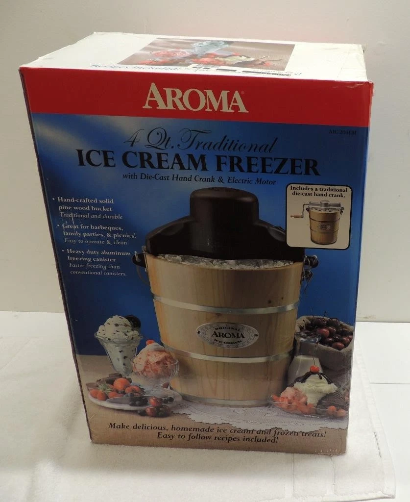 AROMA 4-Quart Traditional Ice Cream Freezer w/ Wood Bucket Electric AIC-204EM