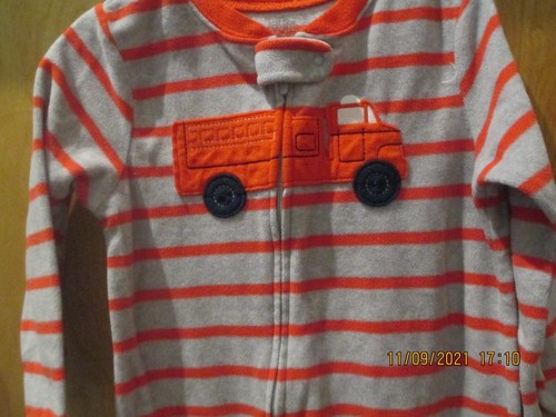 BOYS JUST ONE YOU BY CARTERS 4T FOOTED PAJAMAS FIRE TRUCK THEMED FLEECE - Picture 3 of 4