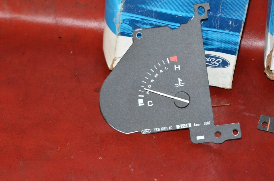 Nuevo de Lote Antiguo 1988 1989 Ford Tempo Merc Topacio Medidor de Combustible Temperatura sin Tacómetro E93Z-9305-B Foto 2 de 4