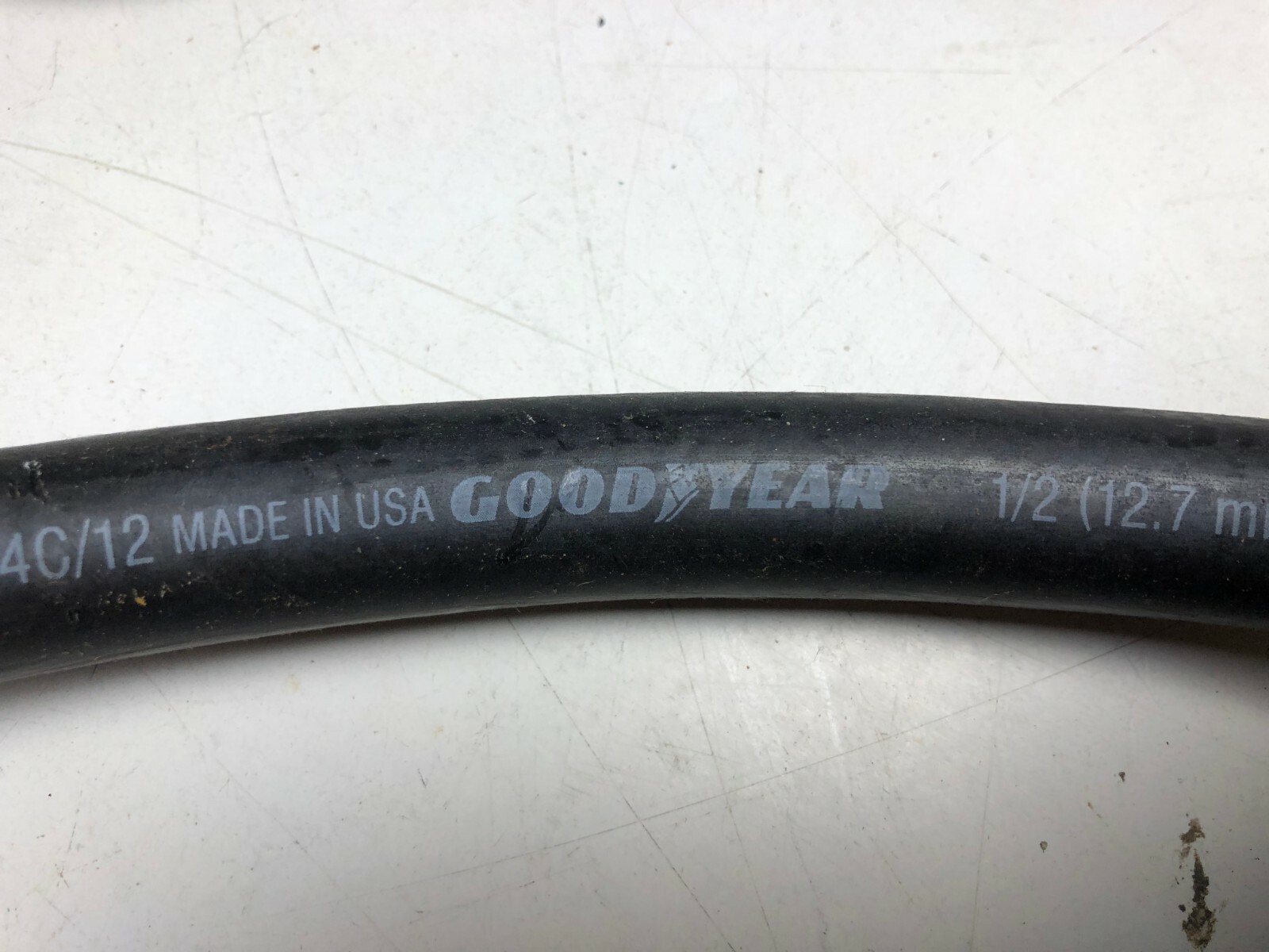 1/2" x 60" Goodyear Hydraulic Hose Assembly NPT Male Swivel 2000 psi 5