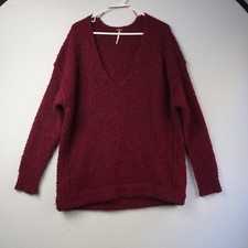 FREE PEOPLE Boucle Sweater Oversized V-neck XS Womens Burgundy Chunky Soft