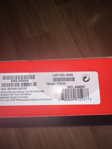 Microsoft Wheel Mouse Optical USB PS/2 - D66-00069 - Picture 8 of 9