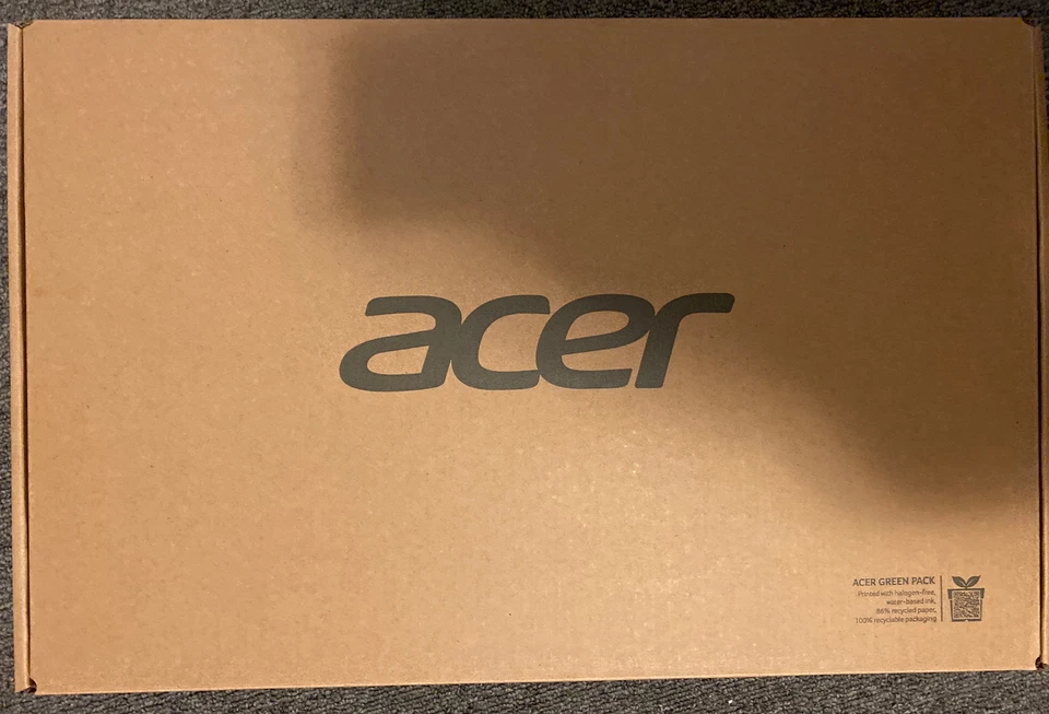 NEW Acer Swift 3 SF314-55-58P9 14" Notebook - 1920 x 1080 Core i5 i5-8265U 8 GB - Image 3 of 4
