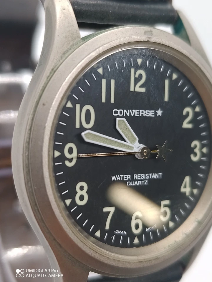 Reloj Converse N-1277 cuarzo esfera negra correa cuero Foto 2 de 4
