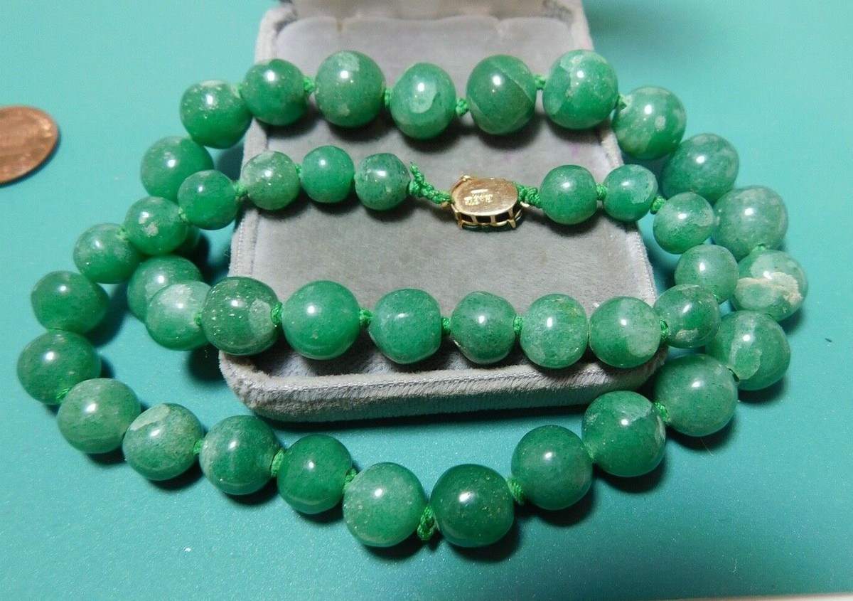 Old Chinese Export Green Jade Bead Cecil 14k Gold Clasp Graduated