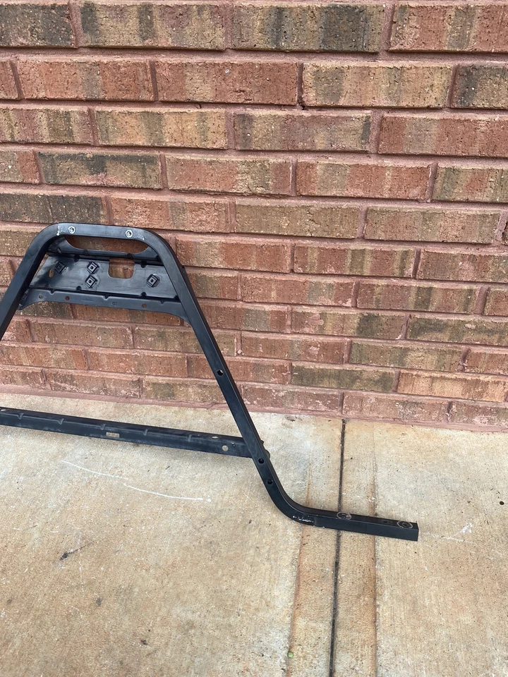 ЦЕНТРАЛЬНЫЙ КРОНШТЕЙН ПОДДЕРЖКИ РАДИАТОРА CADILLAC ЭСКАЛЕЙД ESV V8 2007-2009 LS (6379) 5A - Изображение 2 из 4