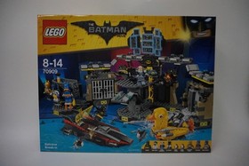 [3-5 Day Ship] LEGO The LEGO Batman Movie: Batcave Break-in (70909), 18+