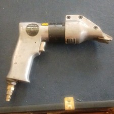 Central Pneumatic Air Metal Shear Pistol Type 36567 Metal Silver Black