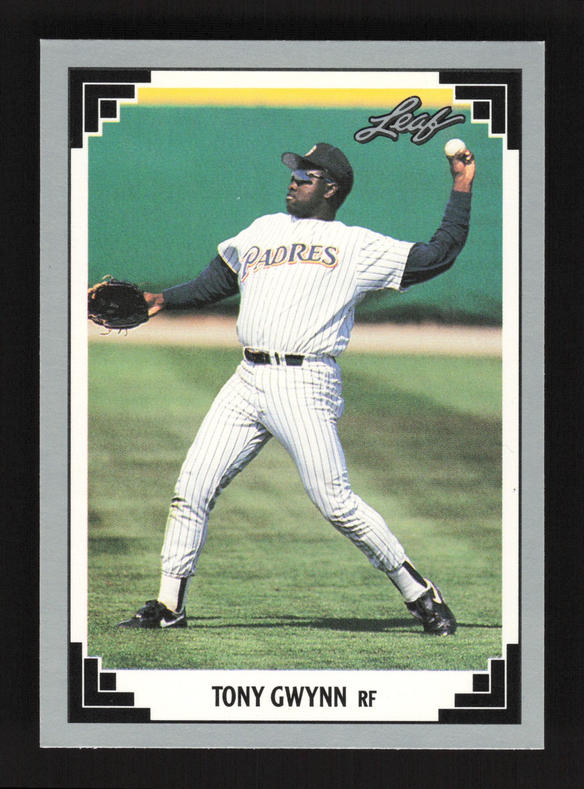 Tony Gwynn #290 (Baseball Cards 1991 Leaf) — is it worth grading?