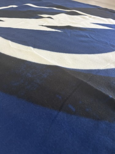 Tampa Bay Lightning Fleece Throw 50 x 60 - Picture 3 of 5