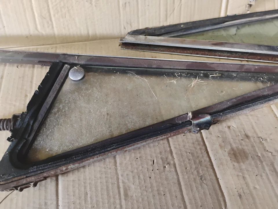 Juego de ventanas de ventilación para camioneta Chevy GMC 67-72 Foto 3 de 4