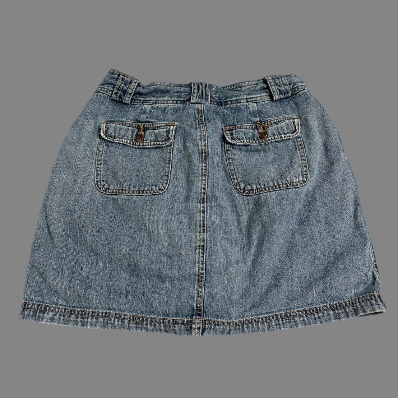 Y2k 2000s Light wash denim mini skirt with pockets and built in shorts size 8