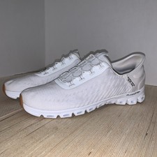 Skechers Women's Glide-Step-Tranquility Hands Free Slip-ins Sneaker Size 8 White