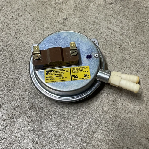 Lennox Pulse Pressure Switch Tridelta Model FS4180-204