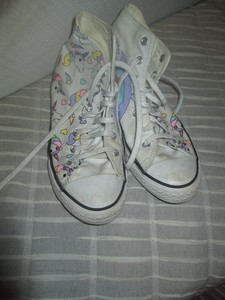 CONVERSE ALL STAR CHUCK TAYLOR UNICORN HIGHTOP SIZE 3 RAINBOWS | eBay
