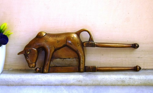 Bull Supari Sarota Messing Kuh Design Kunsthandwerk Mutter Knallbonbon EK397 - Picture 7 of 8