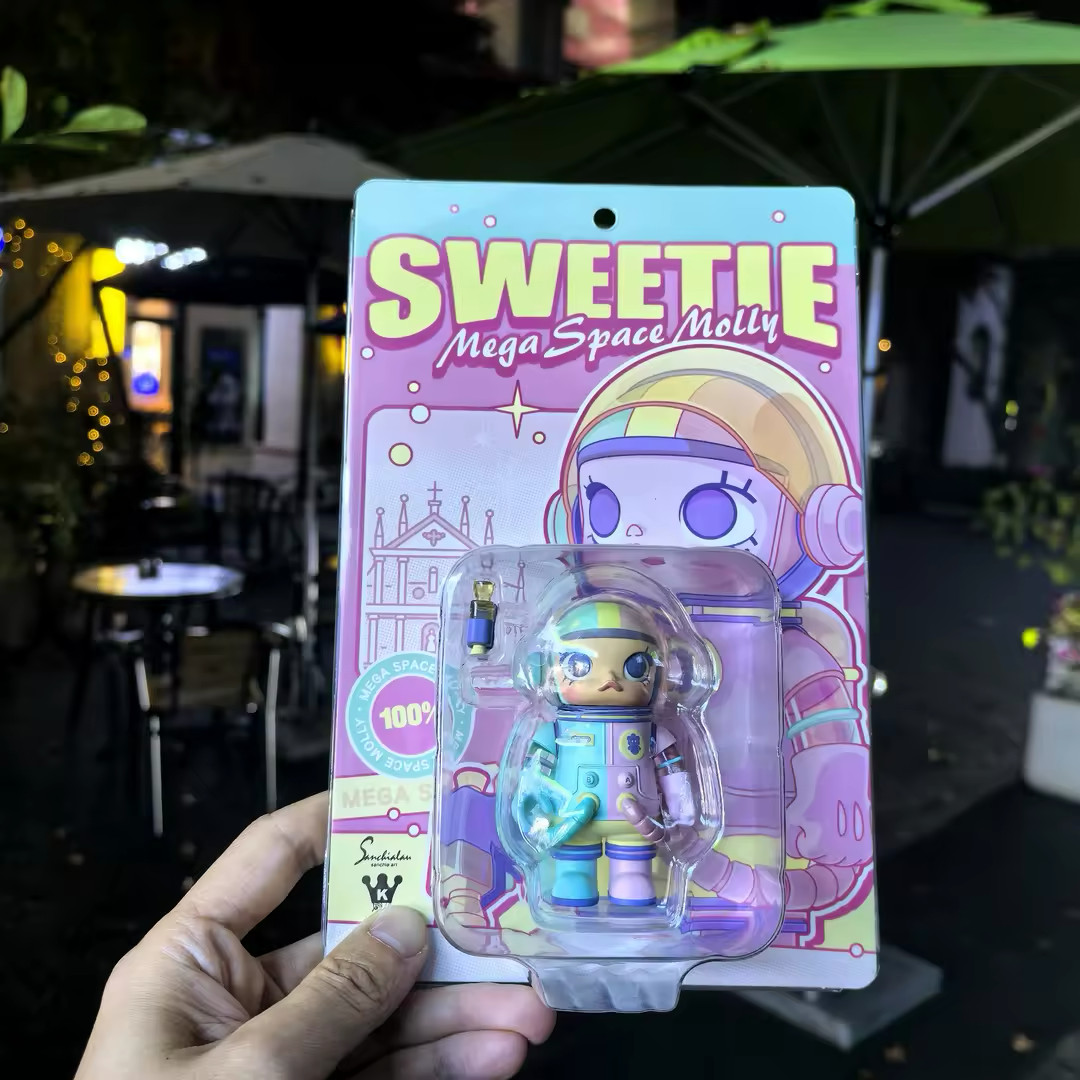 POP MART Sweetie Mega Space Molly 100% Figure Doll Toy Gift POP MART Sweetie Mega Space Molly 100% Figure Doll Toy Gift