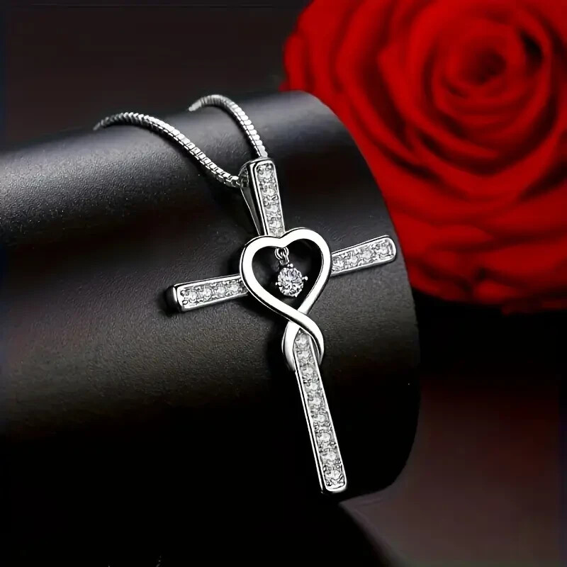 Collar colgante cruz en forma de corazón, brillante y de moda, de plata, regalo