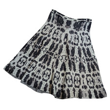 BCBG MAXAZRIA A Line Silk Knee Length Skirt Size S Mid Rise Abstract Jacquard