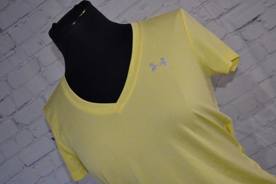 43719-a Camisa de Gimnasio Under Armour Atlética Suelta Amarilla Talla Pequeña Adulta Mujer Foto 2 de 4