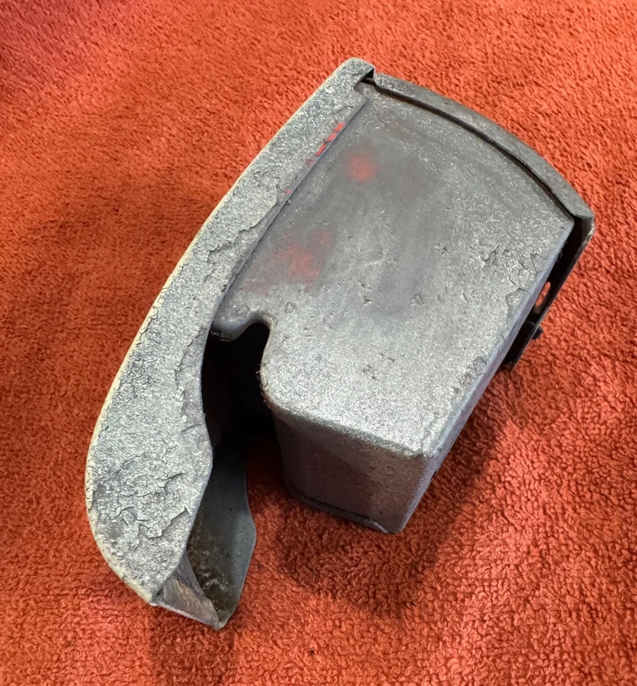 Cinzeiro 1954 Chevrolet Pickup Truck ASH TRAY Original GM 1955 1ª série 3100 - Imagem 3 de 4