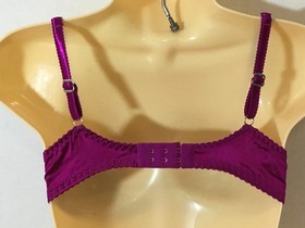 Vtg AGENT PROVOCATEUR PADDING ADDED Bra SILK SATIN Lace CUTOUT 34B Fuchsia Bow