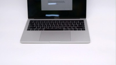 Apple Macbook Pro 13'' i7-8557U 16GB 256GB - Good