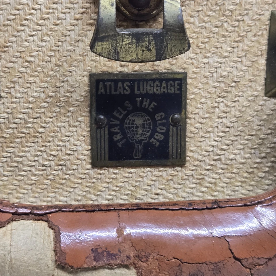 复古 Atlas 行李箱旅行地球编织粗花呢 26 英寸行李箱道具展示 — 第 3/4 张图片