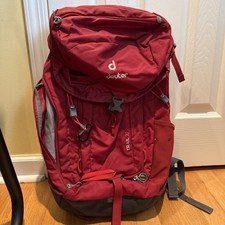 Deuter Trail 22 Hiking Backpack Red