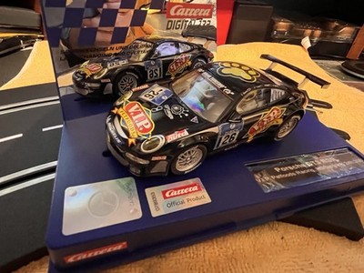 Carrera Digital 132 Porsche GT3 RSR '' VIP PetFoods''