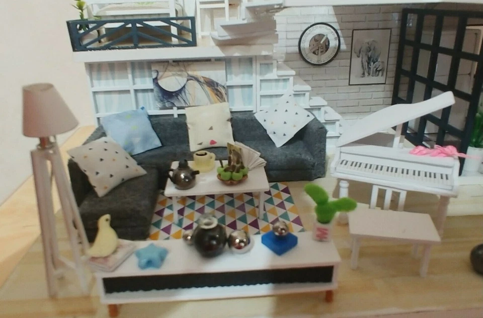 CUTEBEE 1/24 Casa Delle Bambole in miniatura Happy time custom personalizzato. - Immagine 4 di 4