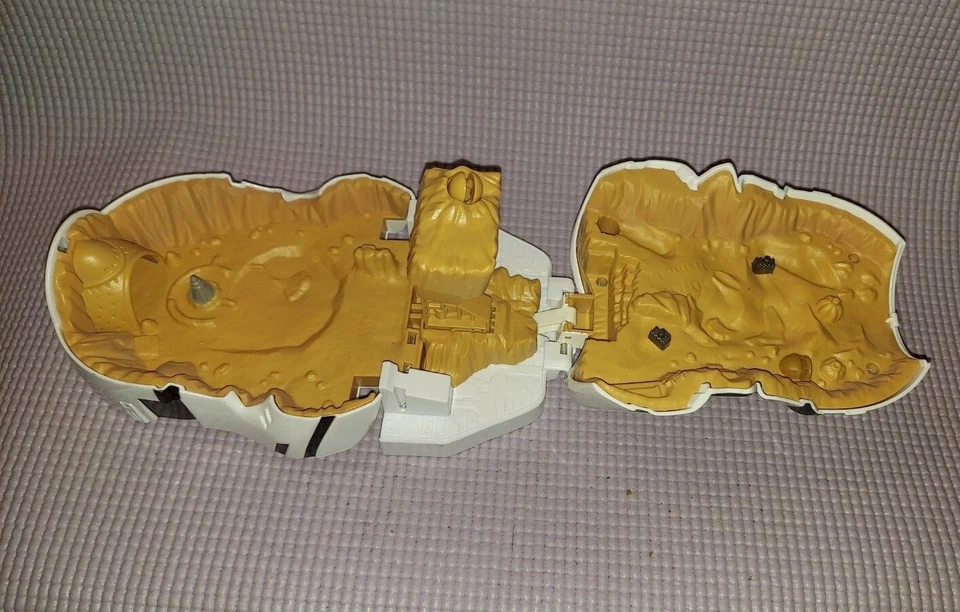 STAR WARS MicroMachines R2-D2, Microforce Ray's Speeder y Star Wars Stormtroope Foto 3 de 4