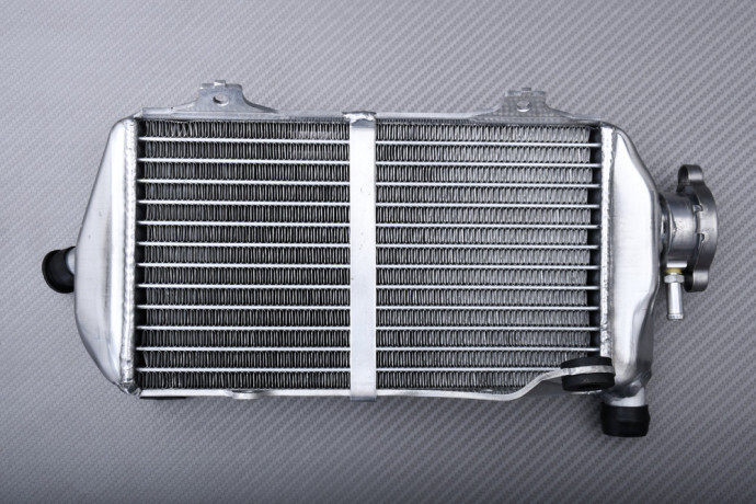 Radiateur racing droit renforcé AVDB pour rouler en enduro extrême avec Honda CRF 250 RX
