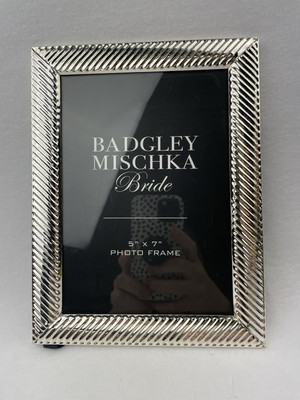 Badgley Mischka Bride Collection Silver Toned 5x7 Photo Frame, Beautiful!