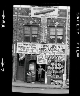 1974 WM Levine Auto Shop Kings Highway Brooklyn NYC Old 35mm Photo Negative A25