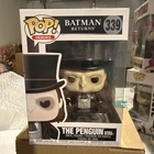 Funko Pop! Heroes Batman Returns - The Penguin 339 Small Dent Left Side