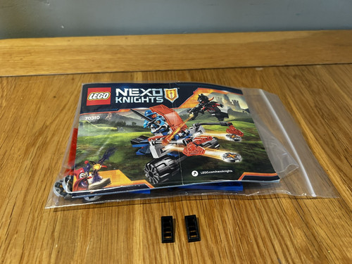 LEGO NEXO KNIGHTS: Knighton Battle Blaster (70310) - Imagen 7 de 7