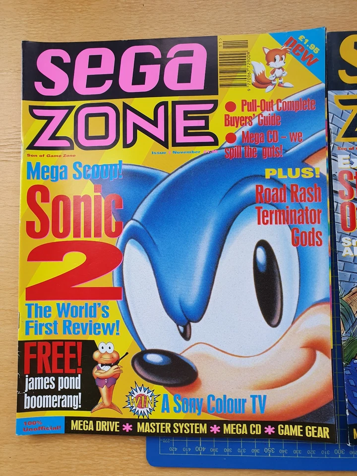 Sega Zone Magazine bundle Issues 1, 3 and 8 with badge in very good condition - Image 2 of 4