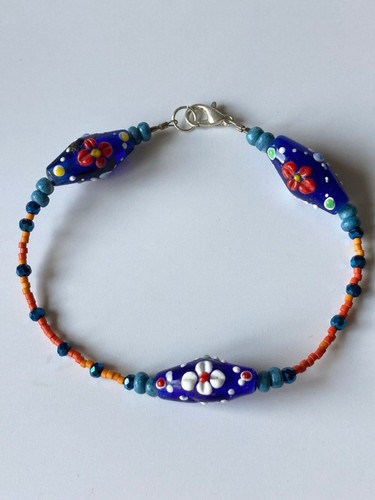 Lampwork glass beads Bracelet 8.5"