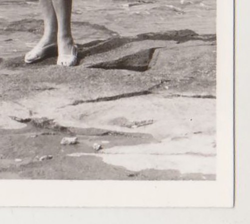 Bikini de playa bastante atractivo para mujeres jóvenes traje de baño foto antigua instantánea femenina - Imagen 7 de 7