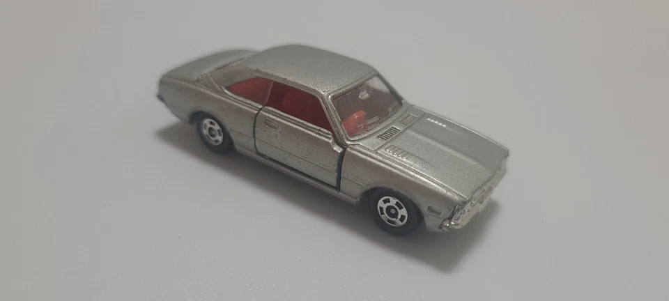 Tomica #89 丰田 Corona 2000GT Tomy 日本制造 开门/关闭 银色 — 第 4/4 张图片