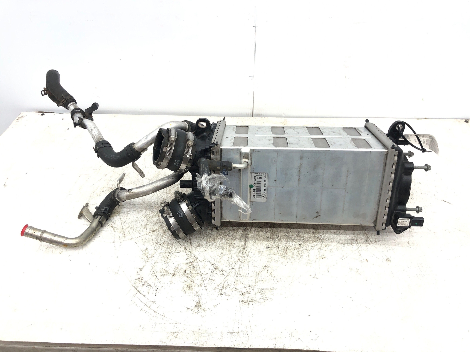 2013 - 2016 MERCEDES GL63 M278 OEM 5.5L ENGINE MOUNTED INTERCOOLER 