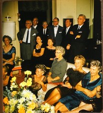 Well dressed group of people - 1960 Stereo Realist slide 537