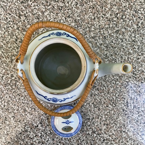 Vintage Chinese Blue and White Clouds Teapot Multicolor Designs - Picture 6 of 14